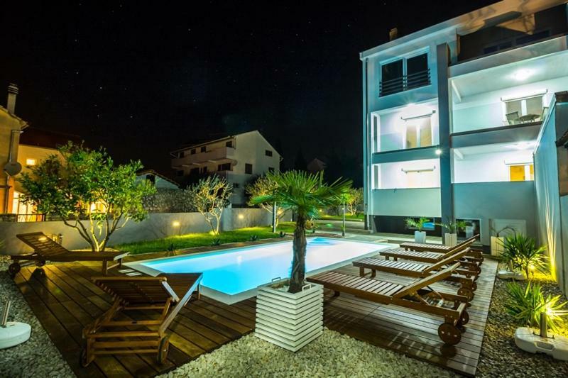 Apartmani Pocco Locco Biograd Na Moru Dış mekan fotoğraf