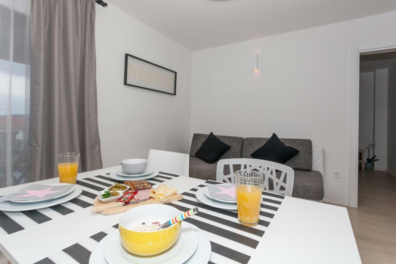 Apartmani Pocco Locco Biograd Na Moru Dış mekan fotoğraf